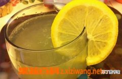 【柠檬】喝蜂蜜柠檬泡水的功效和好处