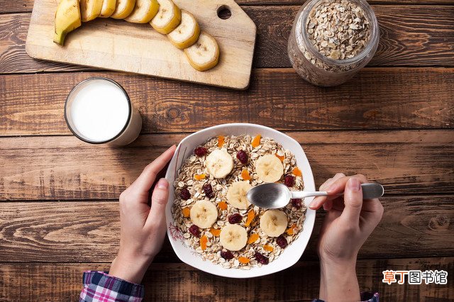 早餐食用燕麦如何搭配，健康饮食标配
