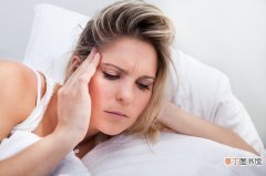 经期头痛如何按摩缓解？还有哪些方法缓解经期头痛？