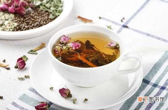 【减肥】哪种花茶减肥排毒养颜，玫瑰花茶减肥美容又补血：玫瑰花茶 金银花茶