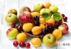 【吃】夏天吃什么水果减肥最快，吃这10种水果让你瘦成一道闪电：夏天吃这