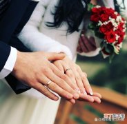 为什么婚姻总是那么脆弱，我们该如何面对？