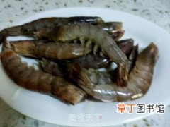 黄瓜辣子炒青虾的做法步骤