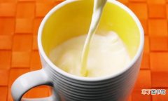 鲜牛奶、纯牛奶、高钙奶、早餐奶……营养区别大揭秘