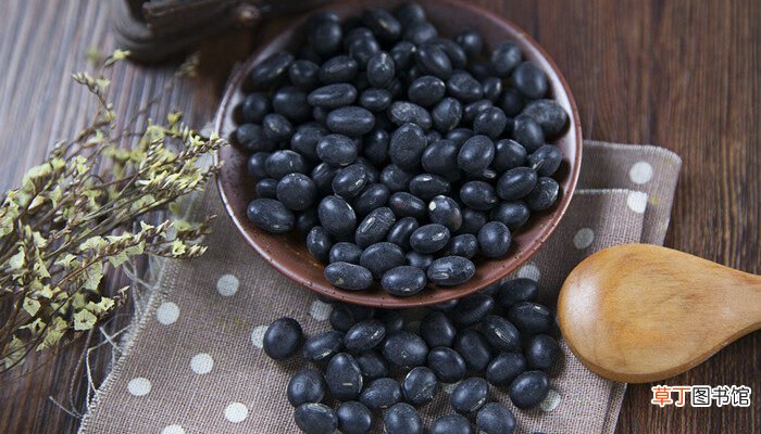 【吃】醋泡黑豆的正确做法 醋泡黑豆的正确做法与吃法