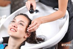 侧柏叶洗头的功效与作用，侧柏叶怎么洗头?