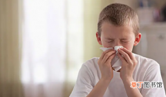 【感冒】一招止住清鼻涕有什么方法?鼻涕不受控制流下来像水一样怎么回事