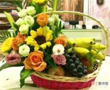 【花】水果花篮适合送给什么样的人 水果篮一般装几种水果
