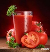 【功效】番茄汁的功效：富含营养、维生素，具有抗癌，防衰老等功效