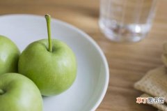 【吃】青苹果哪里产的好吃，4大产地果硕甘甜