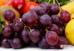 【葡萄】吃葡萄要不要吐葡萄皮：从营养的角度考虑，建议吃葡萄不要吐葡萄皮