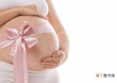 【吃】孕妇能吃乌梅吗：可以，梅中含有丰富的营养物质，它能帮助孕妈有效止
