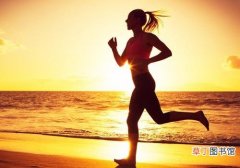 跑步乳房胀痛怎么回事 跑步时这么做可以预防乳房肿痛