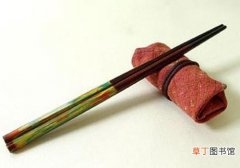 筷子上的油漆有毒吗 筷子上的油漆怎么去除