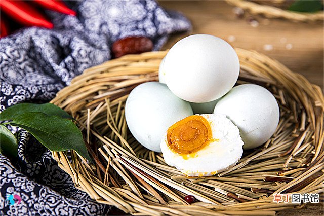 咸鸭蛋能不能每天吃？咸鸭蛋适合什么时候腌？