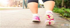 每天快走5公里能减肥吗 每天快走一小时能减肥吗