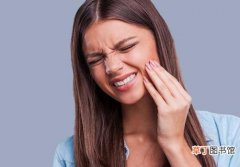 牙龈肿痛怎么办 这么做可以让你远离牙龈肿痛