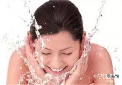 哪种水洗脸抗衰老 5种抗衰老的洗脸方法