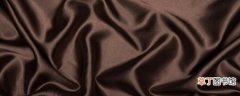聚酯纤维毯子有味怎么回事 聚酯纤维的毯子好吗