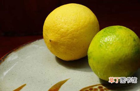 【功效】柠檬水的功效和作用有哪些？柠檬水的正确泡法