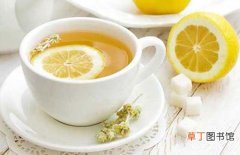 【蜂蜜】柠檬和蜂蜜可以一起喝吗？蜂蜜柠檬水的功效与作用及简单做法
