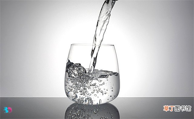 什么杯子喝水比较健康？原来选杯子也有这些讲究