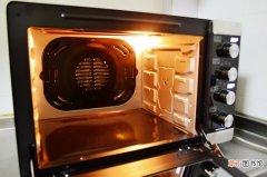 烤箱初次使用空烤的注意事项 烤箱第一次空烤关门还是开门