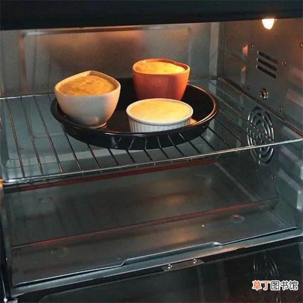 烤箱预热的操作方法 烤箱预热是不是空烤