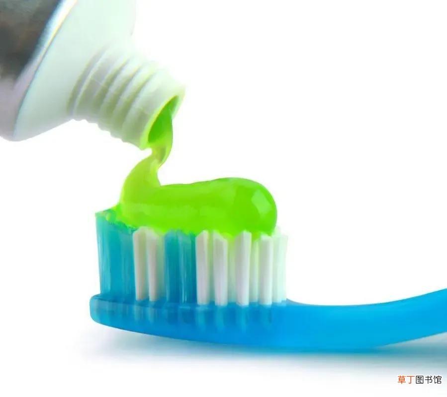 牙膏的保质期限和过期后的处理方法 牙膏保质期一般几年