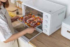 家用烤箱的耗电量 烤箱费电吗一个小时要几度电