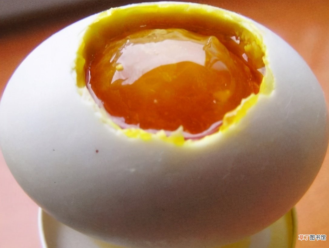 咸鸭蛋的保存时间和方法 咸鸭蛋能保存多久