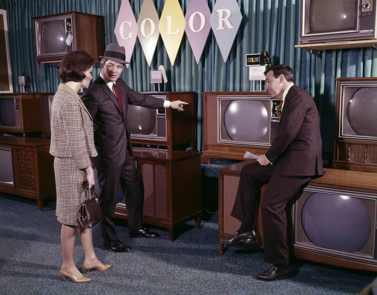 彩色电视机的诞生时间 彩色电视诞生于哪一年