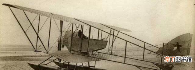 飞机是哪一年发明的，发明人是谁